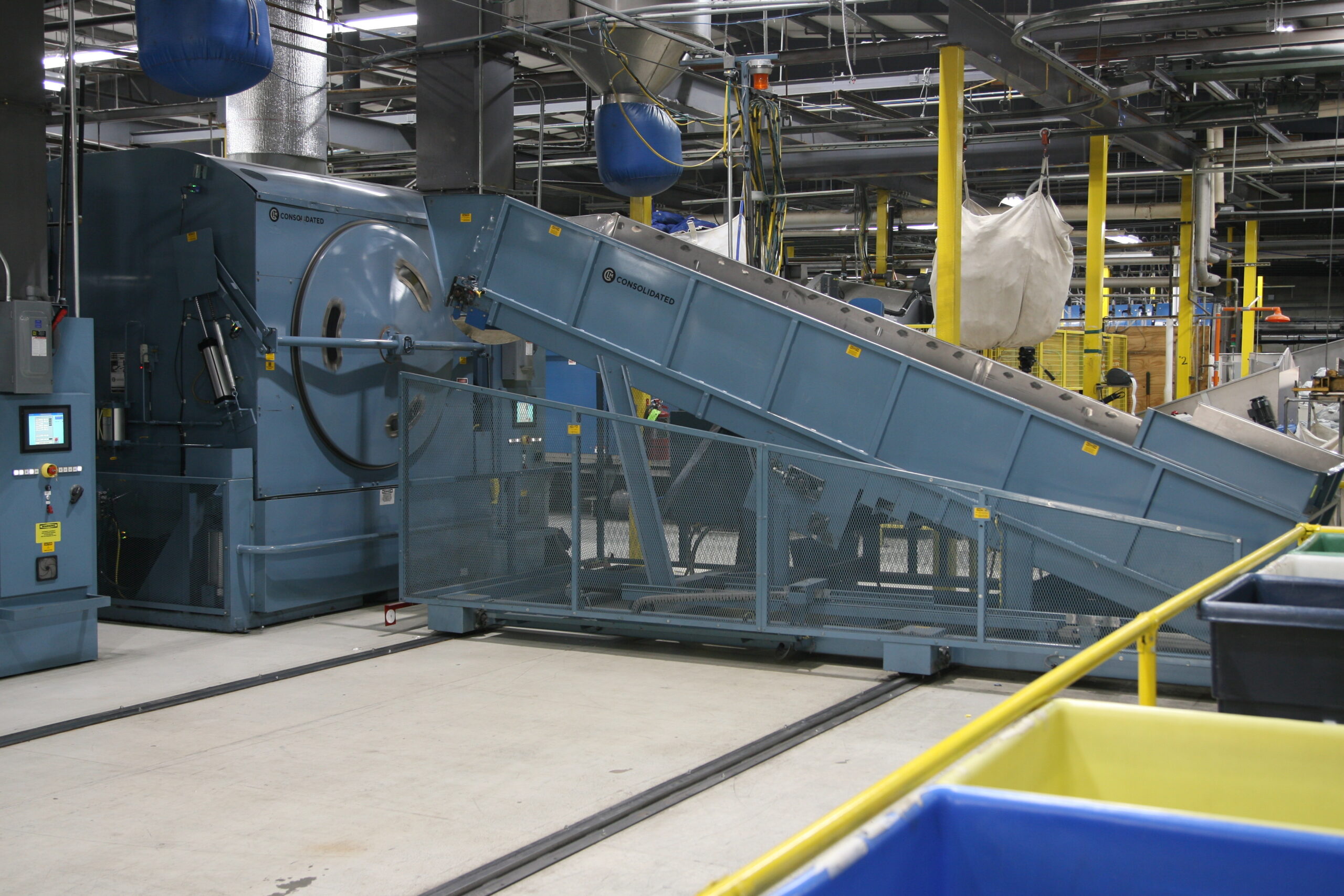 industrial laundry machine manufacturers